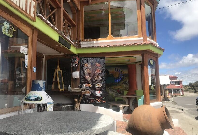 Hostal Chukirawa Hostel