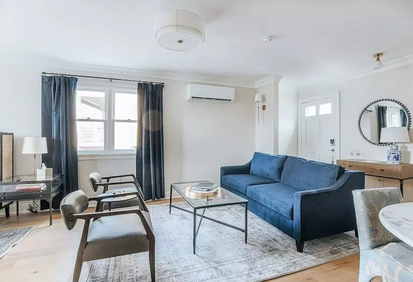 Hostelli The Historic Berkeley Place