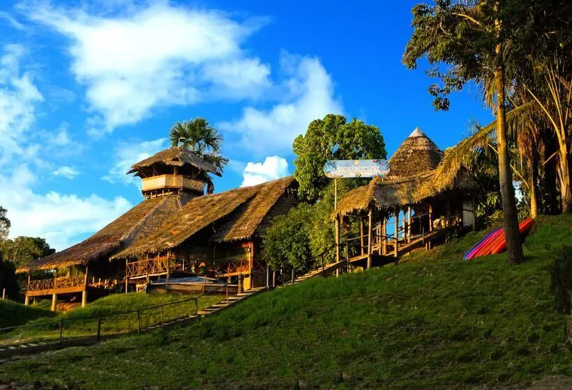 Hotel Amazon Rainforest Lodge