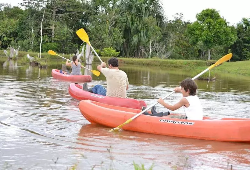 Hotel Amazon Rainforest Lodge