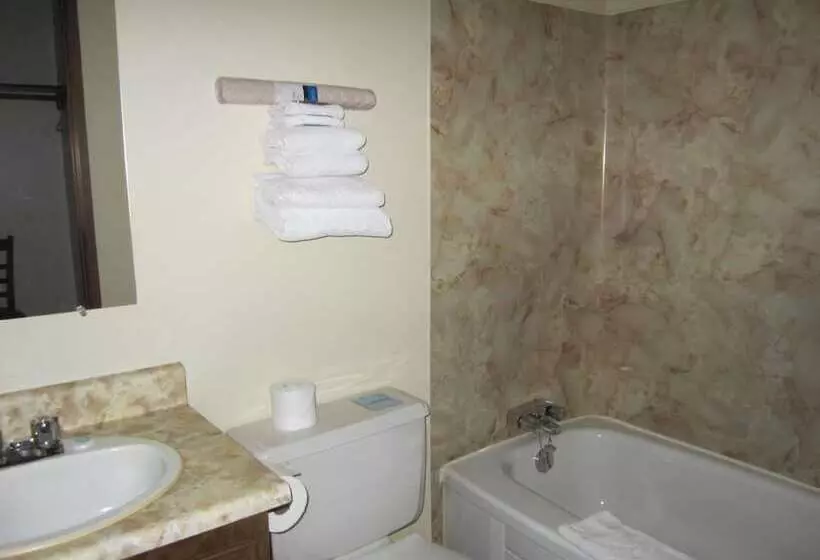 Hotelli Ashcroft River Inn