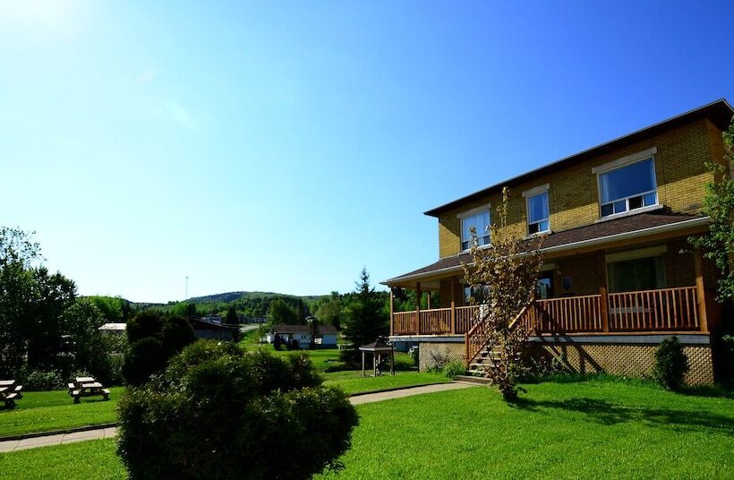 فندق Auberge Du Dimanche