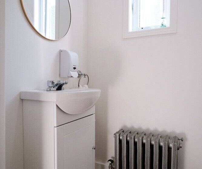 فندق Auberge Du Dimanche