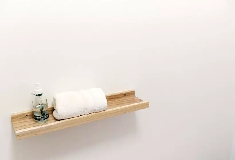 Hotelli Auberge Du Dimanche