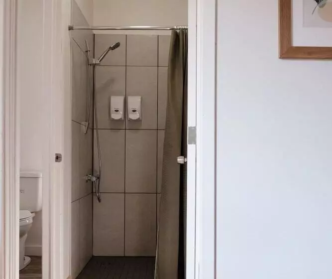 Hotelli Auberge Du Dimanche