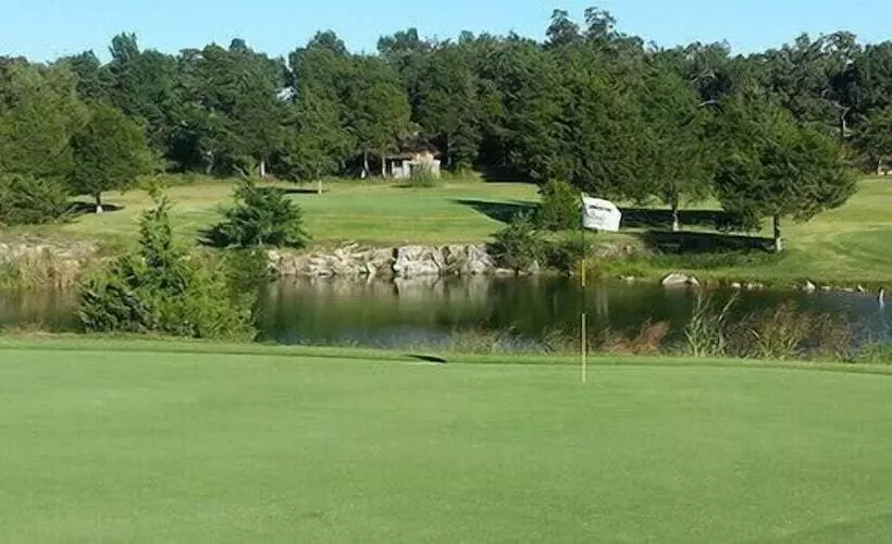 Hotelli Cedar Glade Resort