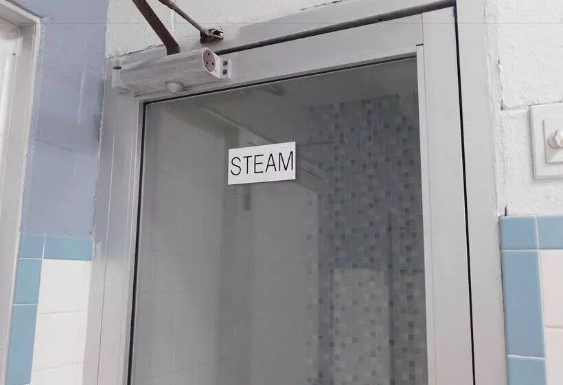 Hotelli Cedar Glade Resort