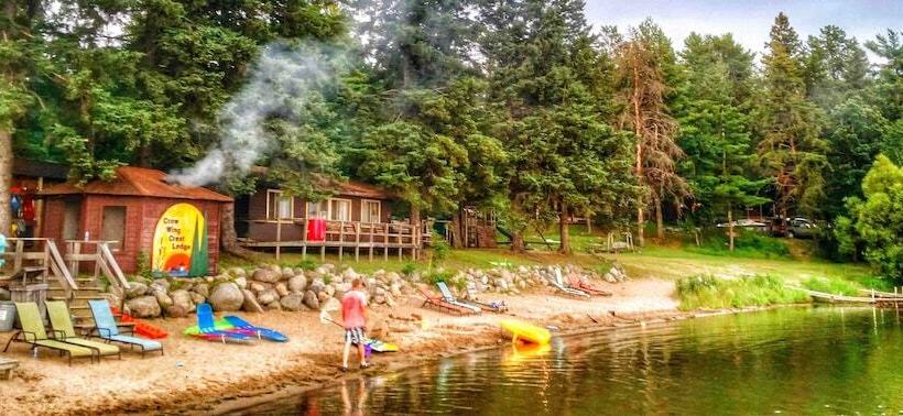 فندق Crow Wing Crest Resort