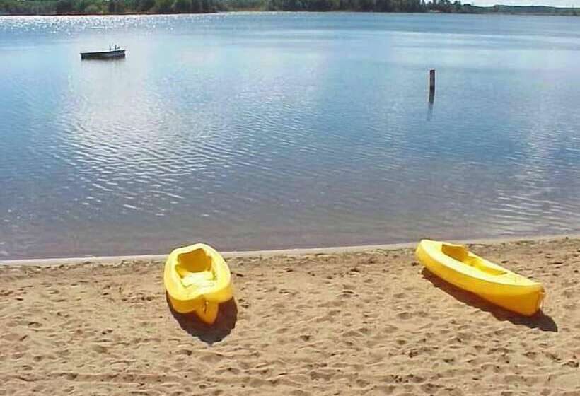 فندق Crow Wing Crest Resort