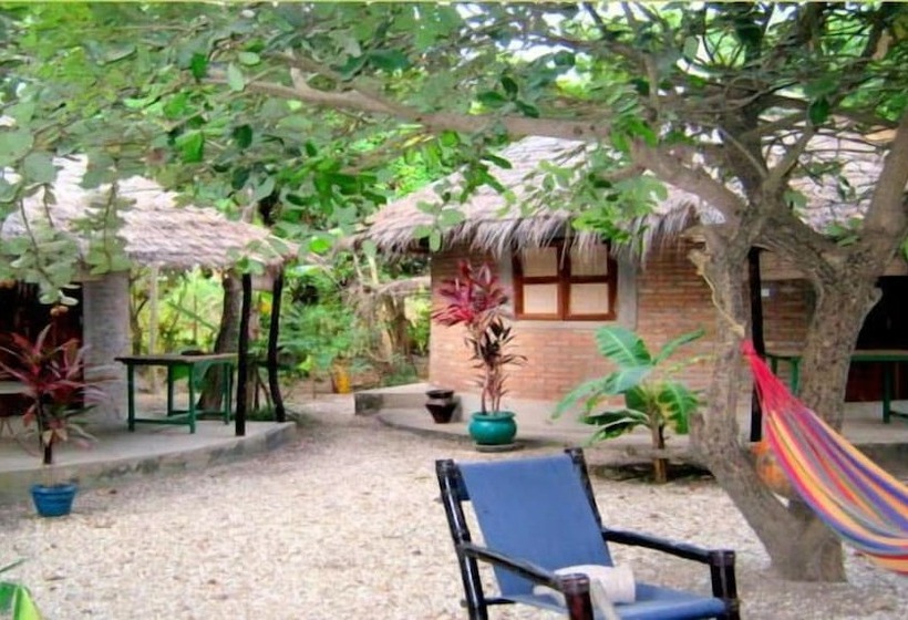 هتل Evergreen Retreat