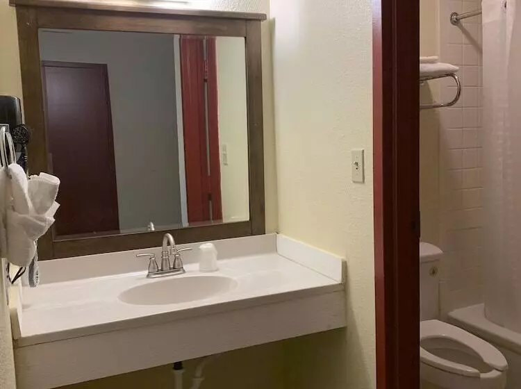 Hotelli Fairbridge Inn Express Hiawatha