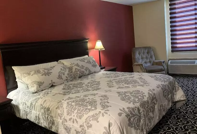 Hotelli Fairbridge Inn Express Hiawatha