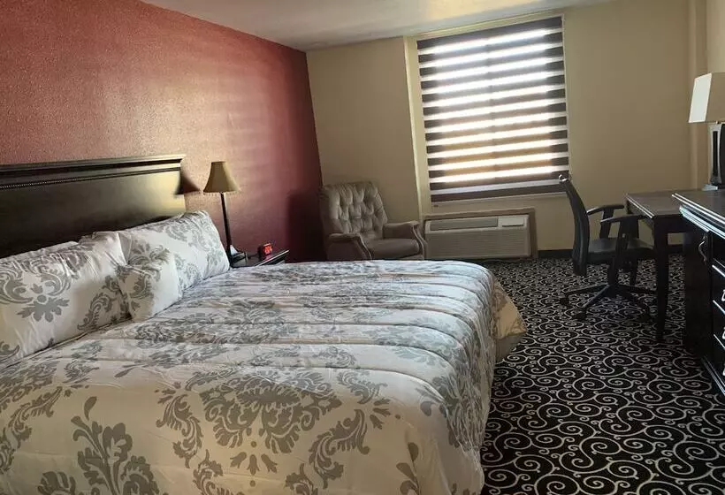 Hotelli Fairbridge Inn Express Hiawatha