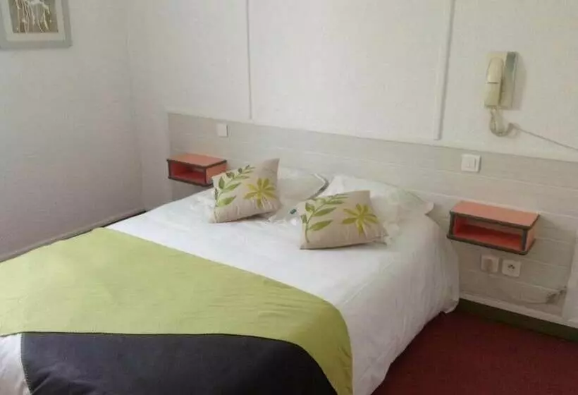 Hotelli Hôtel De La Tour