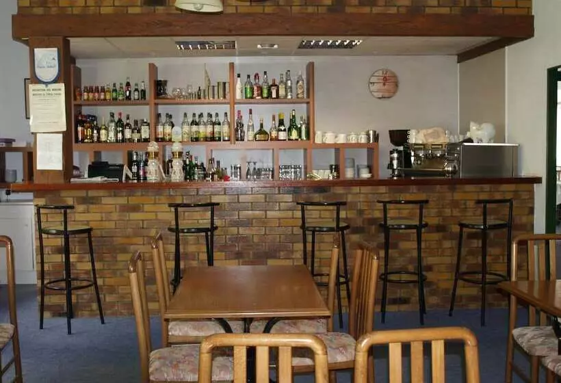 Hotelli Hôtel De La Tour