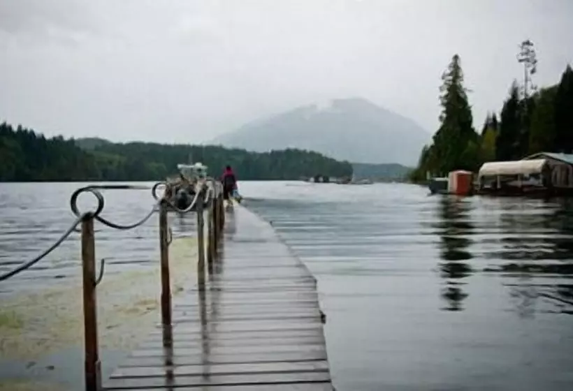 Hotelli Kagoagh Resort And Fishing Lodge