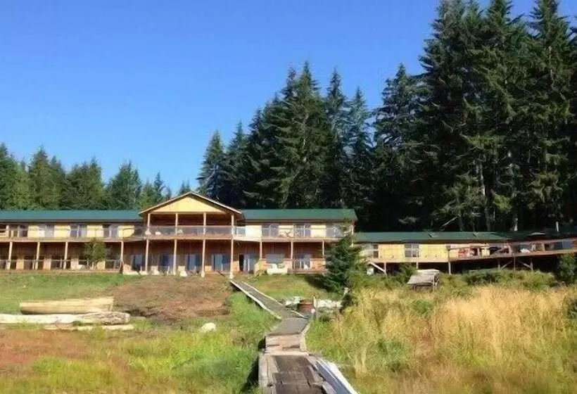 Hotelli Kagoagh Resort And Fishing Lodge