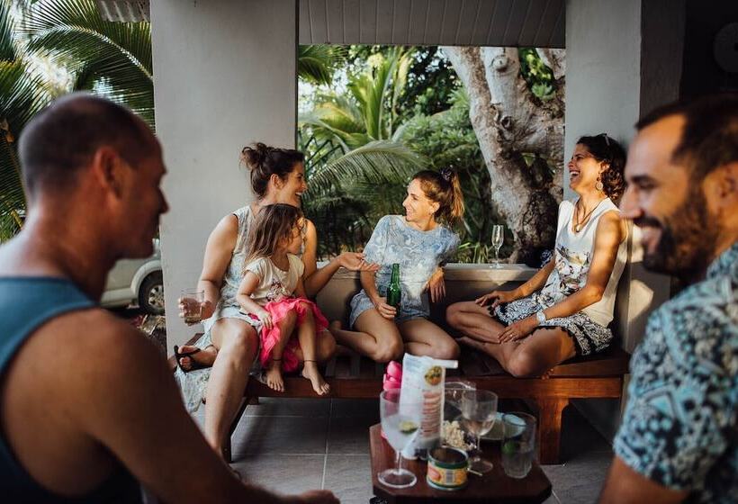 هتل Le Life Resort