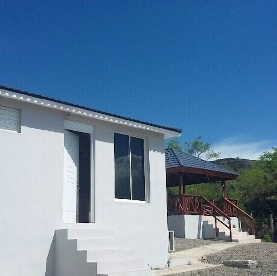 هتل Montecristi Ocean View