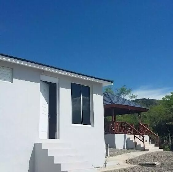 هتل Montecristi Ocean View