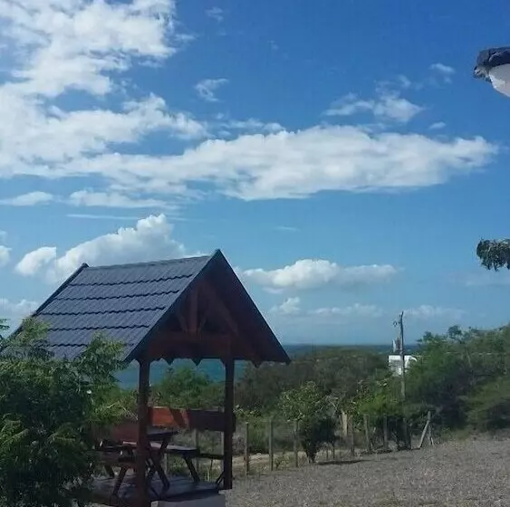 هتل Montecristi Ocean View