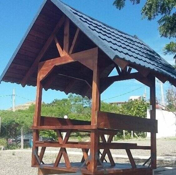 هتل Montecristi Ocean View