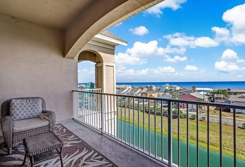 Hotelli Ocean View From Arcane Condo By Redawning