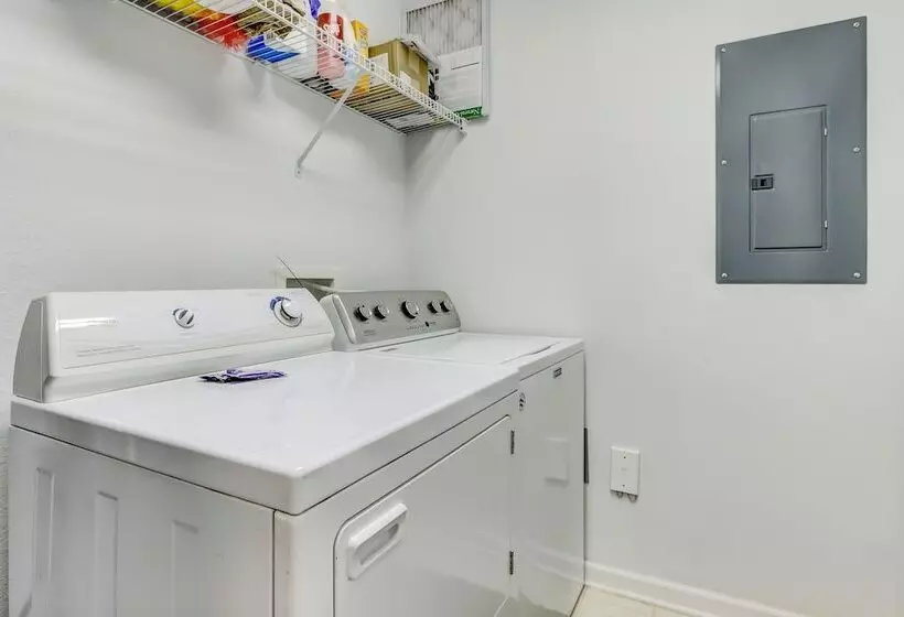 Hotelli Ocean View From Arcane Condo By Redawning