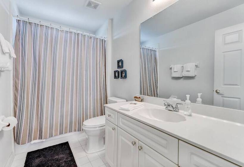 Hotel Ocean View From Arcane Condo By Redawning