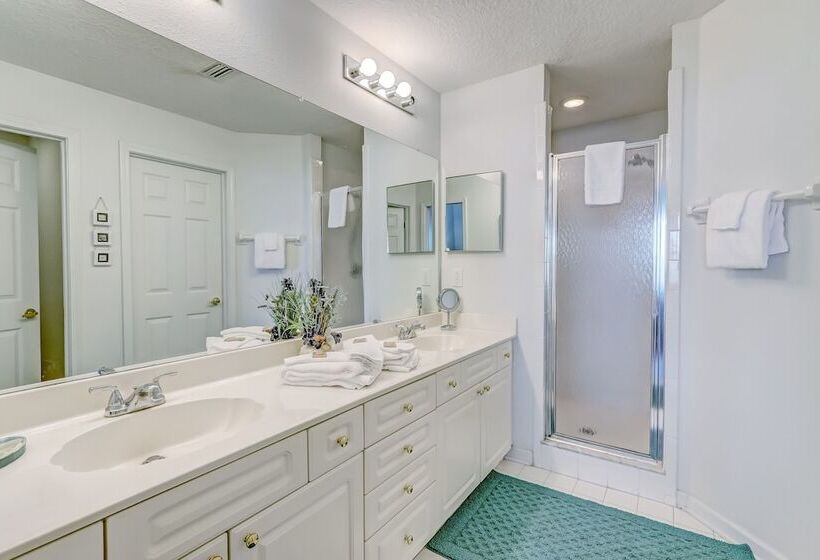 Hotel Ocean View From Arcane Condo By Redawning