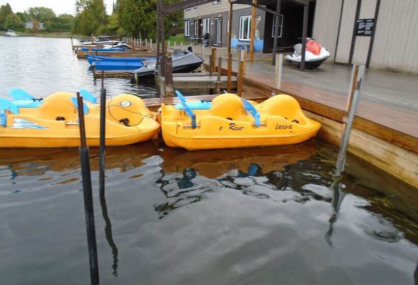 酒店 Sauble River Marina And Lodge Resort