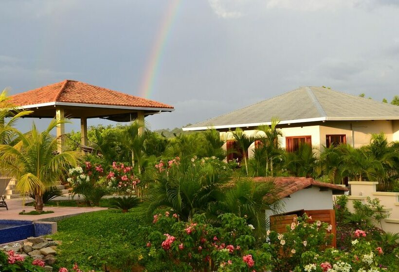 هتل Soma Surf Resort