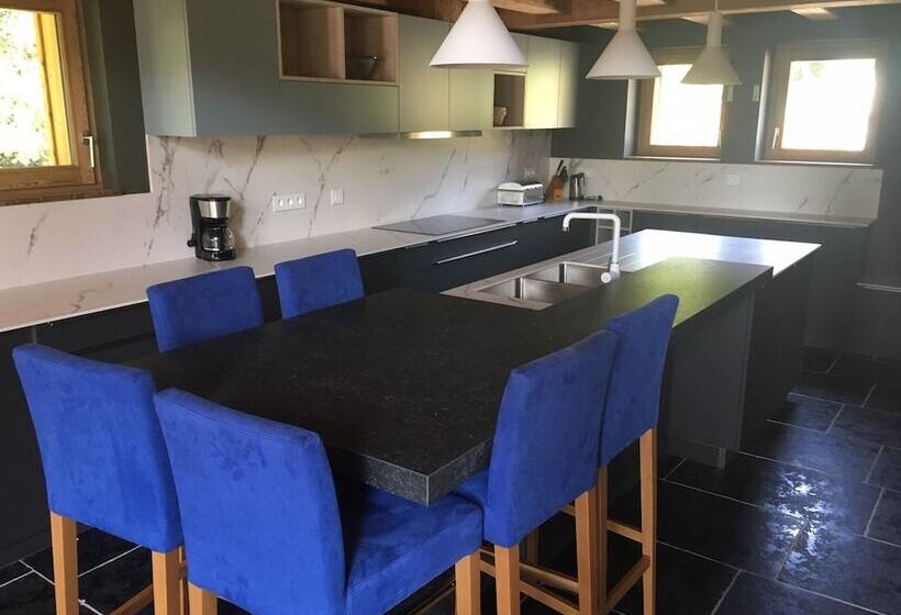 Les Chalets D Adelphine