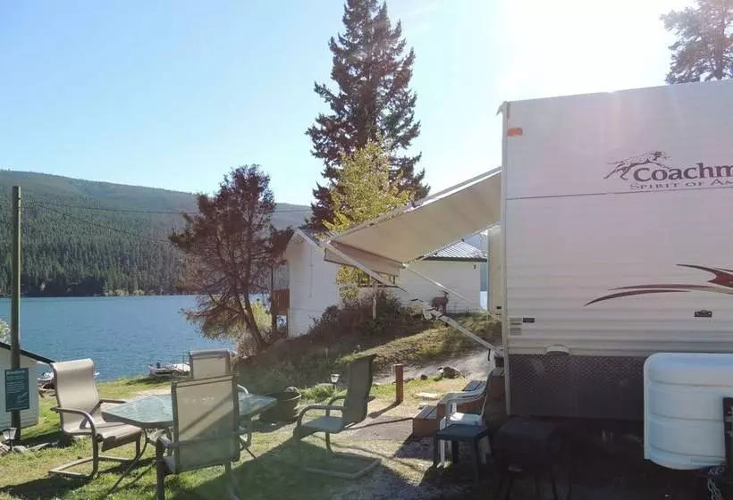 Marigold Fishing Resort