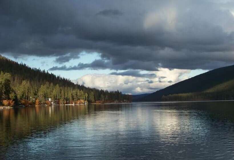 Marigold Fishing Resort