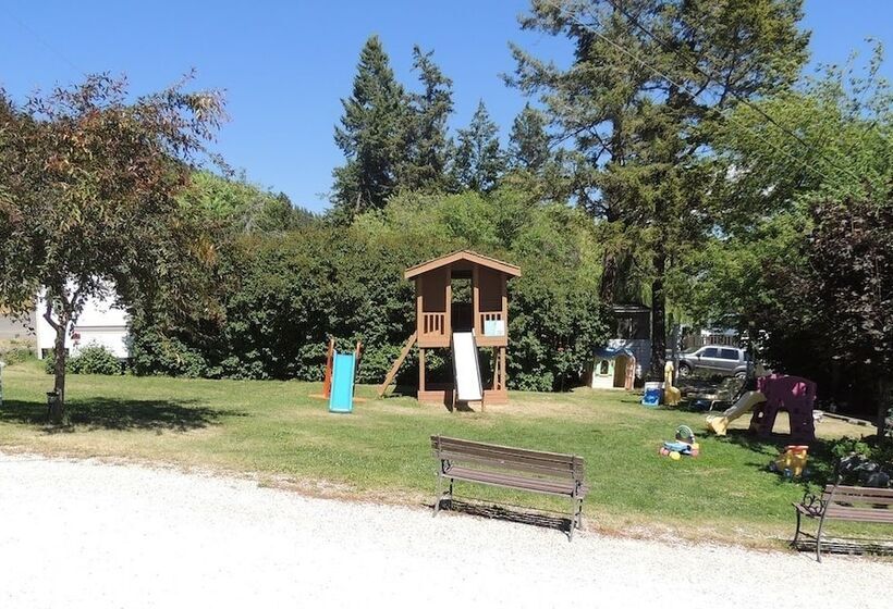 Marigold Fishing Resort