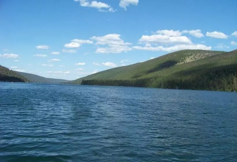 Marigold Fishing Resort