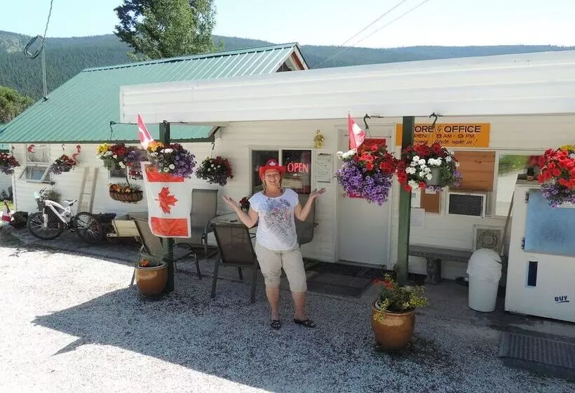 Marigold Fishing Resort