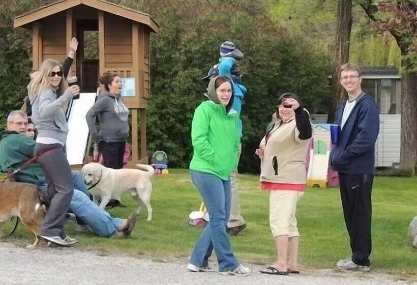 Marigold Fishing Resort