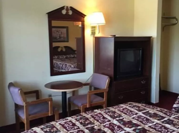 Motelli Regency Inn & Suites