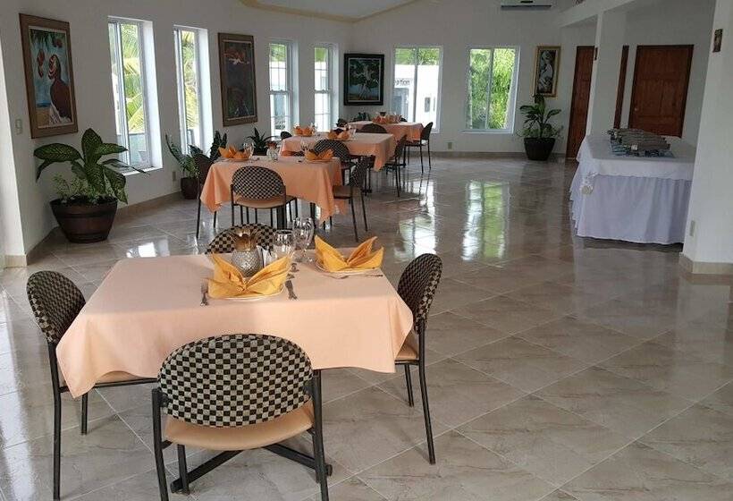 پانسیون L Anse A L Eau Beach House