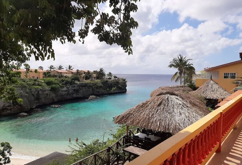 Bahia Apartments & Diving