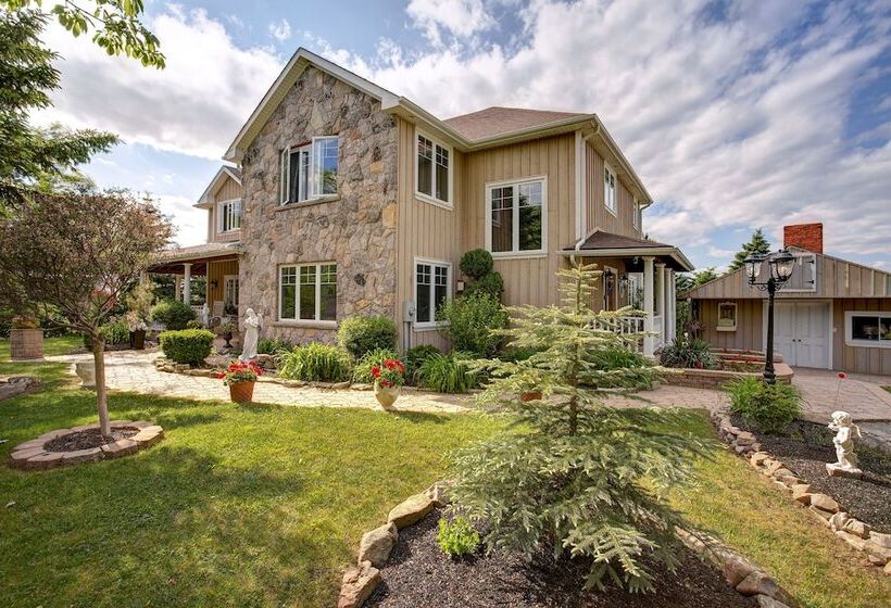 مبيت وإفطار House By The Side Of The Road