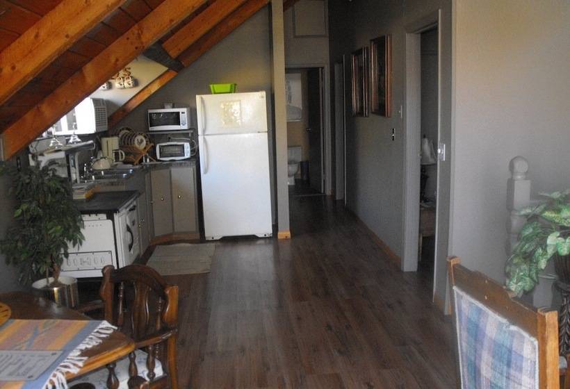 Cobblestone Manor B&b