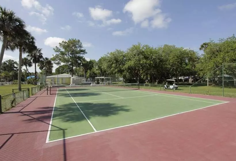 Crystal Isles Rv Resort