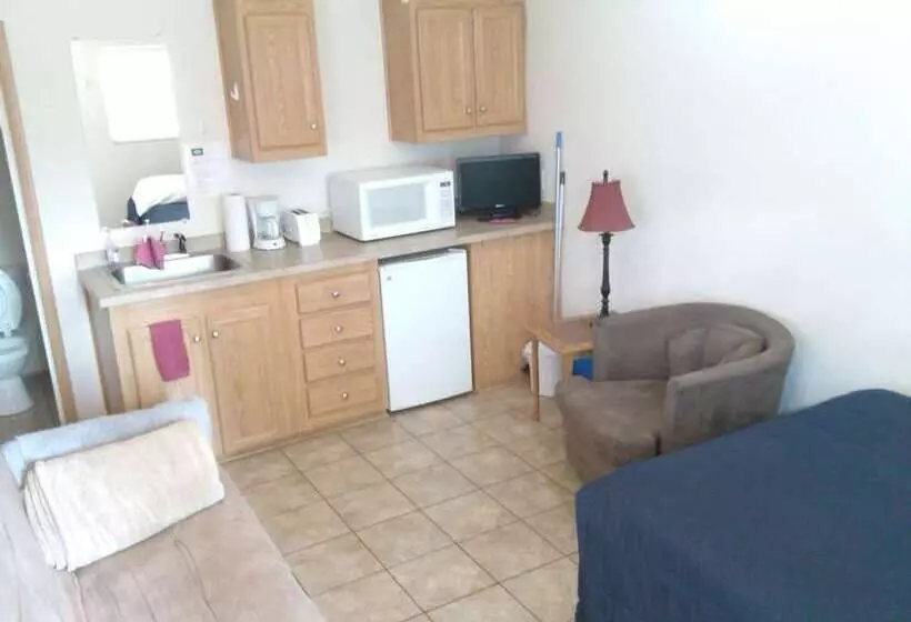 Crystal Isles Rv Resort