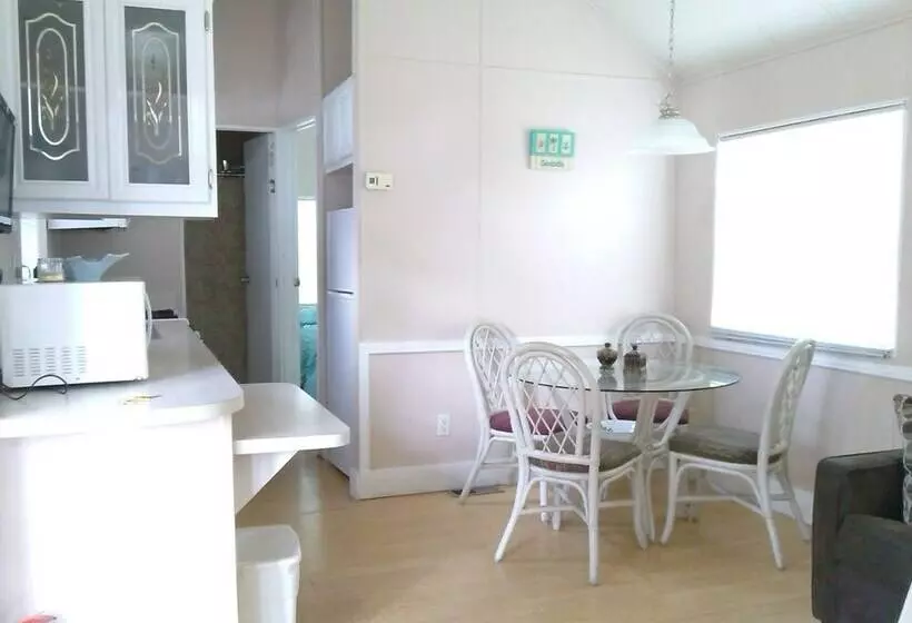 Crystal Isles Rv Resort