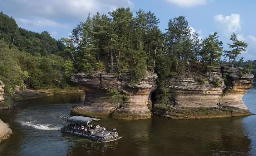 Edge O Dells Resort   21 And Older