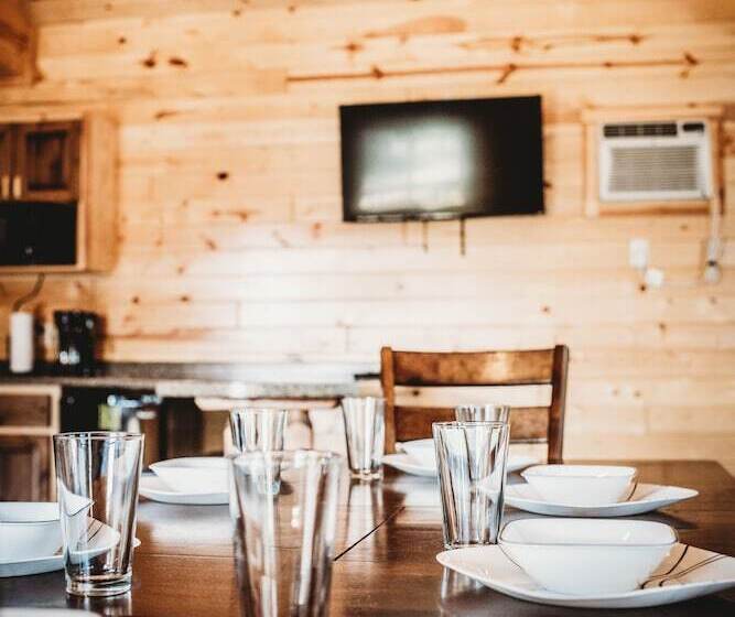 Edge O Dells Resort 21 And Older