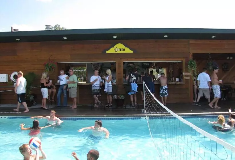 Edge O Dells Resort   21 And Older